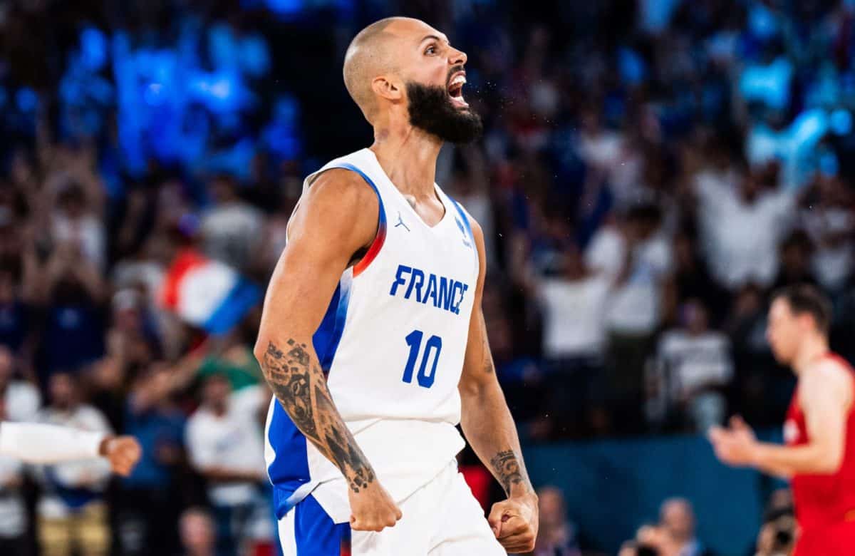 Evan Fournier illumine l'Olympiacos : Le transfert choc en Euroliga !