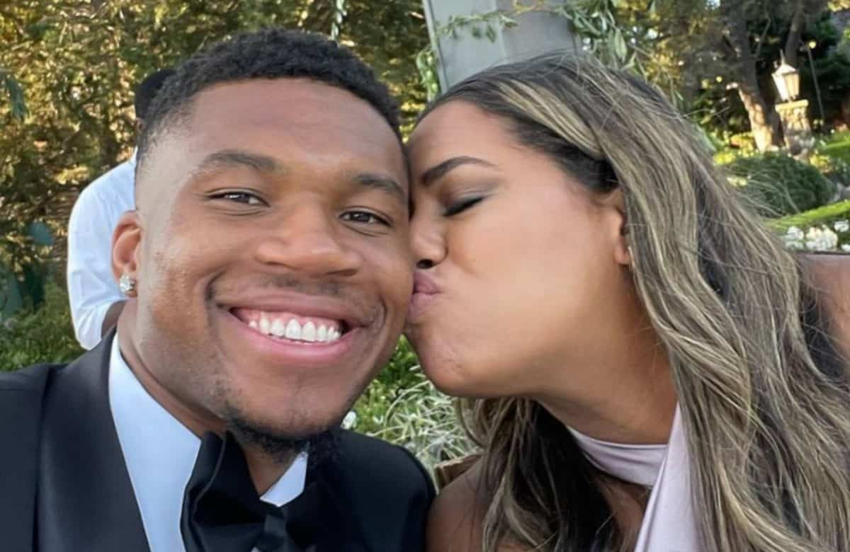 Mariage royal dans le basket : Giannis Antetokounmpo dit oui en Grèce !