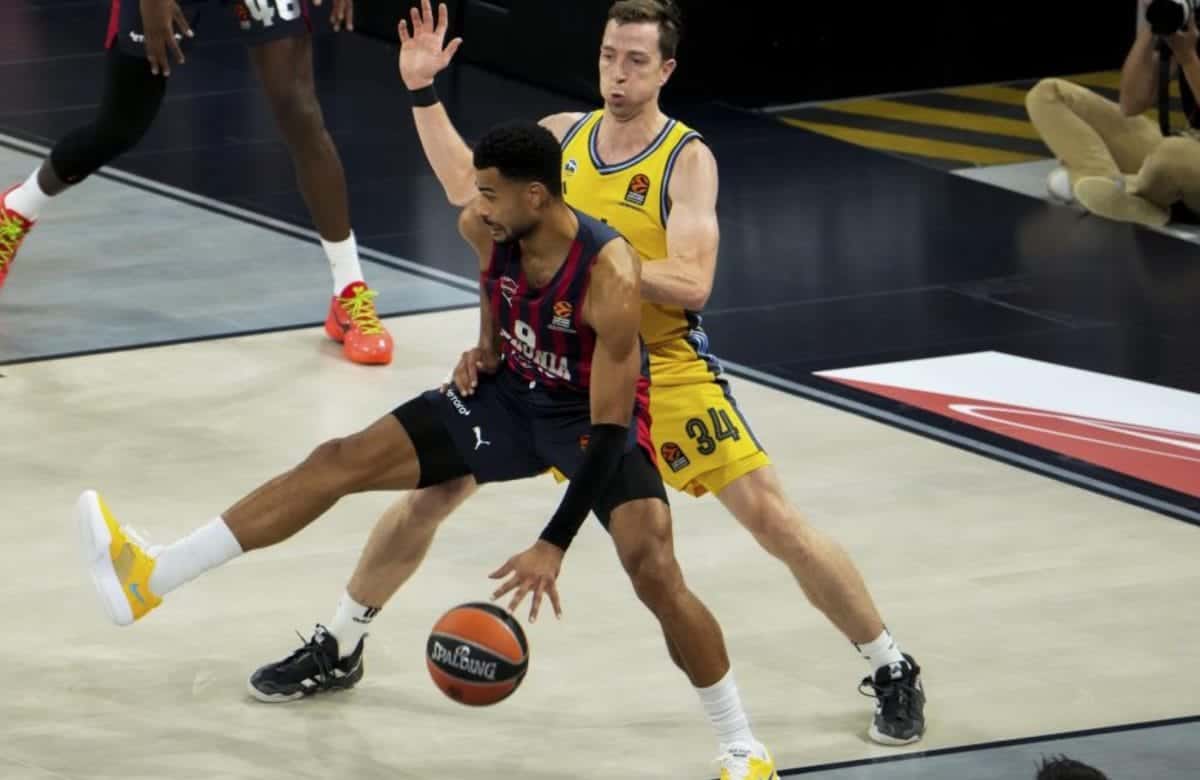 Le Baskonia domine l'Alba Berlin avec un Howard éblouissant