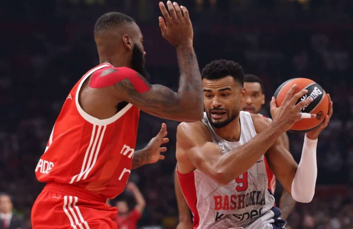 Estrella Roja domine Baskonia avec un déluge de triples en Euroliga