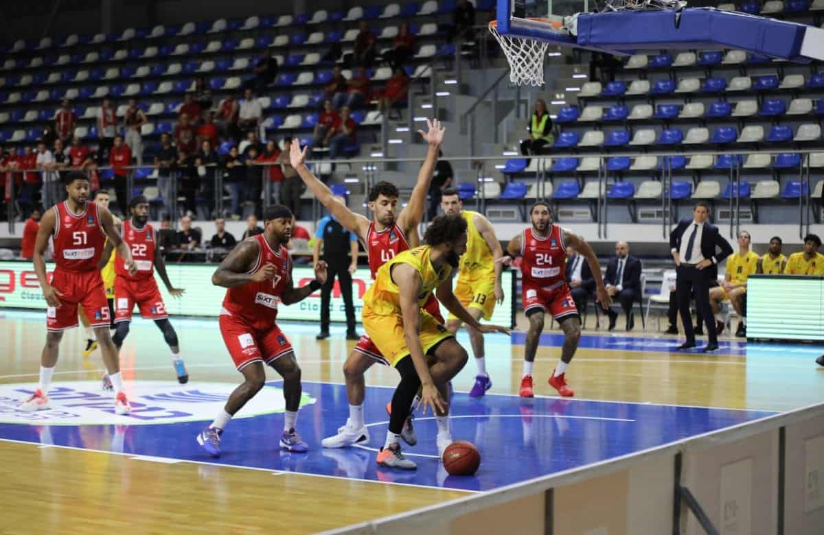 Beverley écrase Gran Canaria : la force d'Hapoel brille en EuroCup