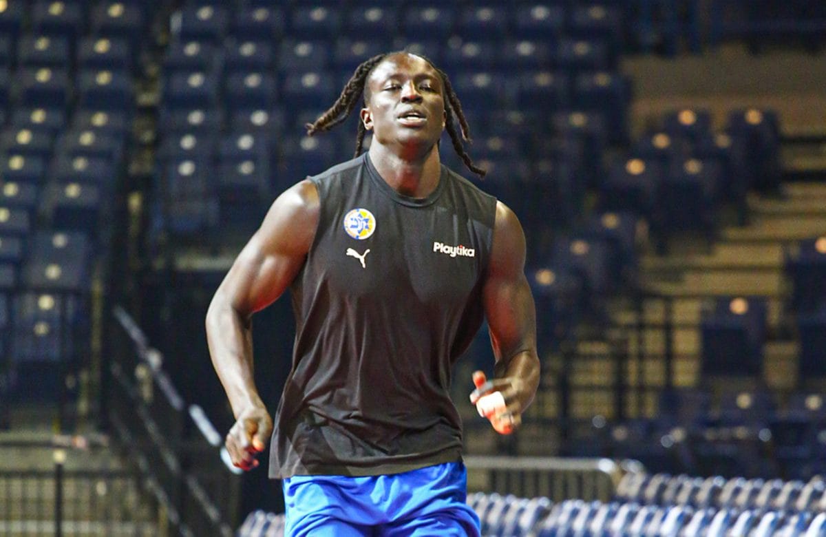 Panathinaikos recrute Wenyen Gabriel pour remplacer Lessort en Euroligue