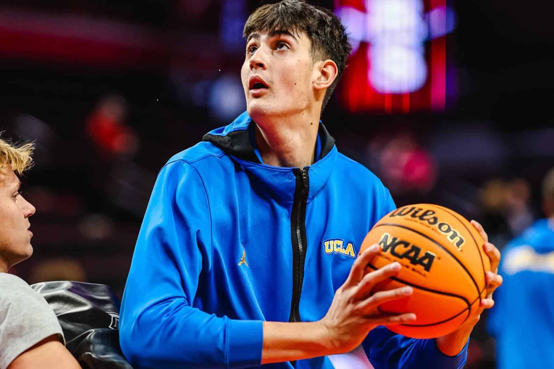 Aday Mara brille avec un hook magistral à la Kareem Abdul-Jabbar