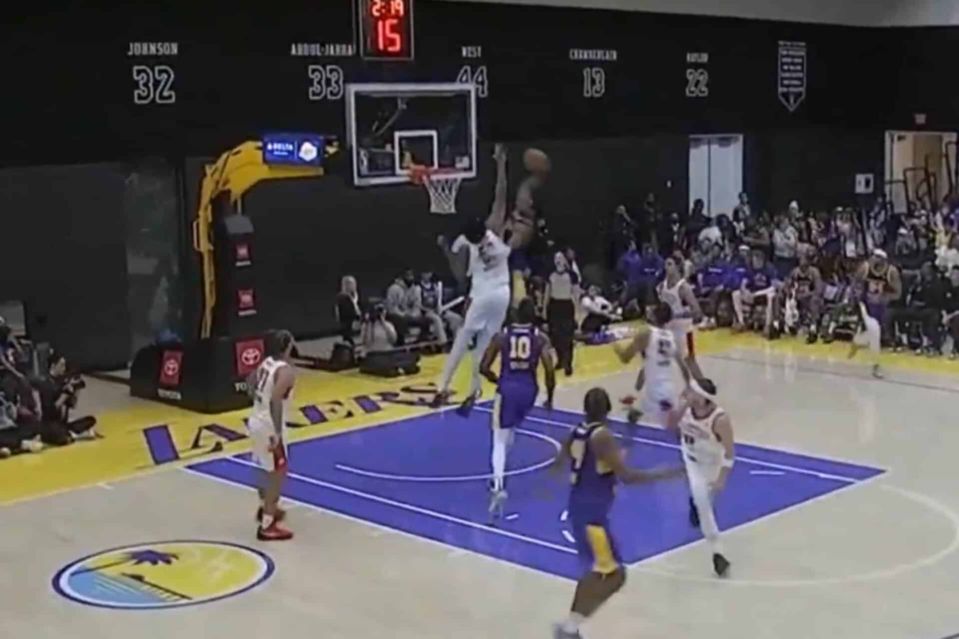 Bronny James brille en G League mais décline l’invitation au All Star