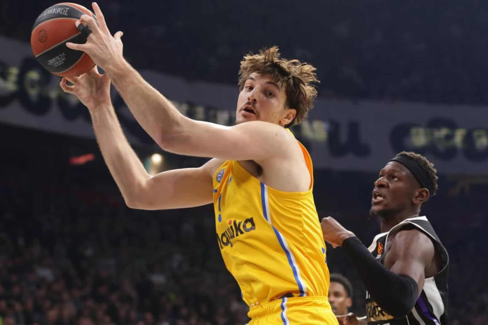 Podemos demande l’exclusion du Maccabi de Tel Aviv et ses fans en Espagne