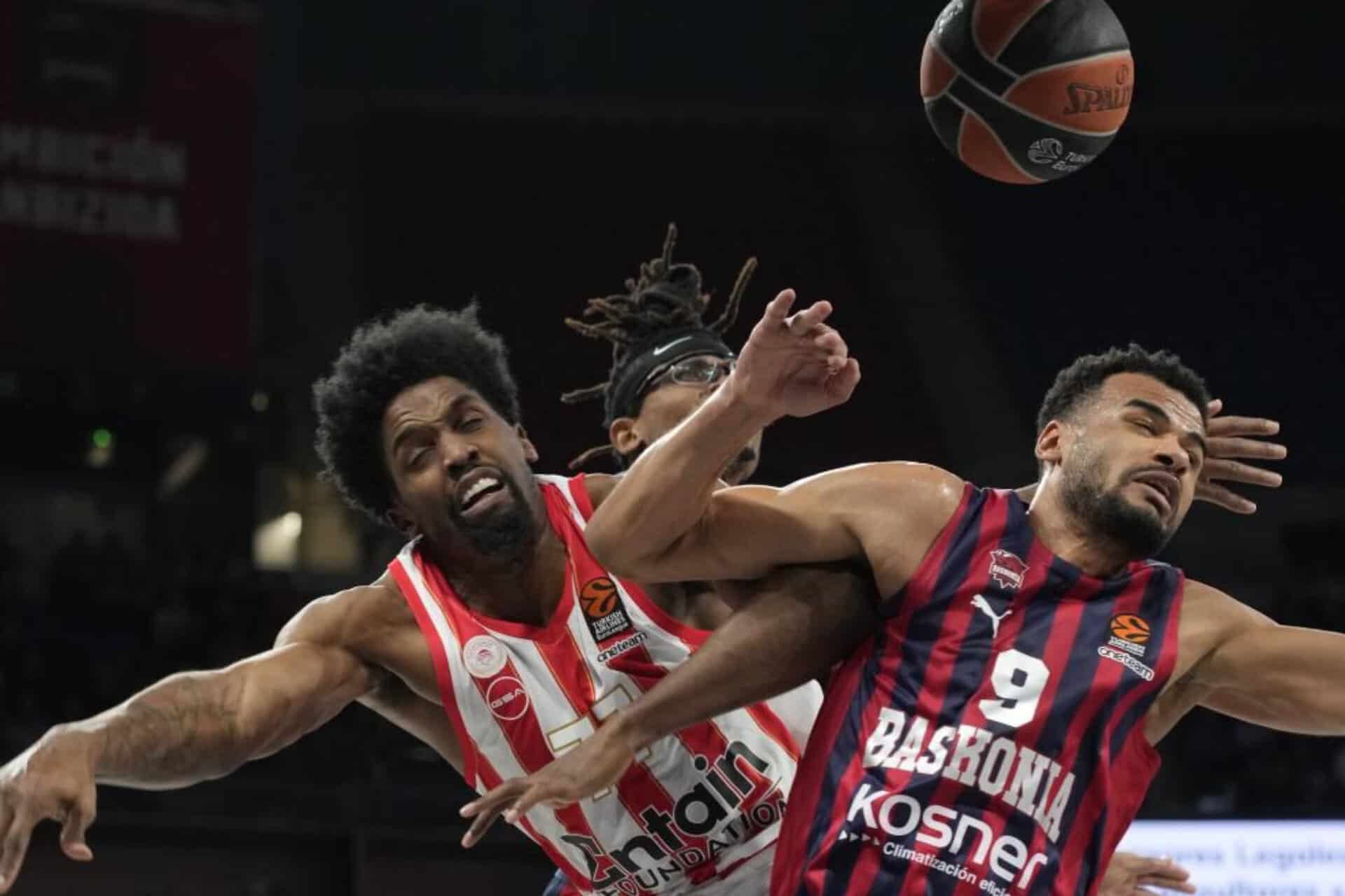 Olympiacos s’impose en prolongation et prend la tête de l’Euroligue