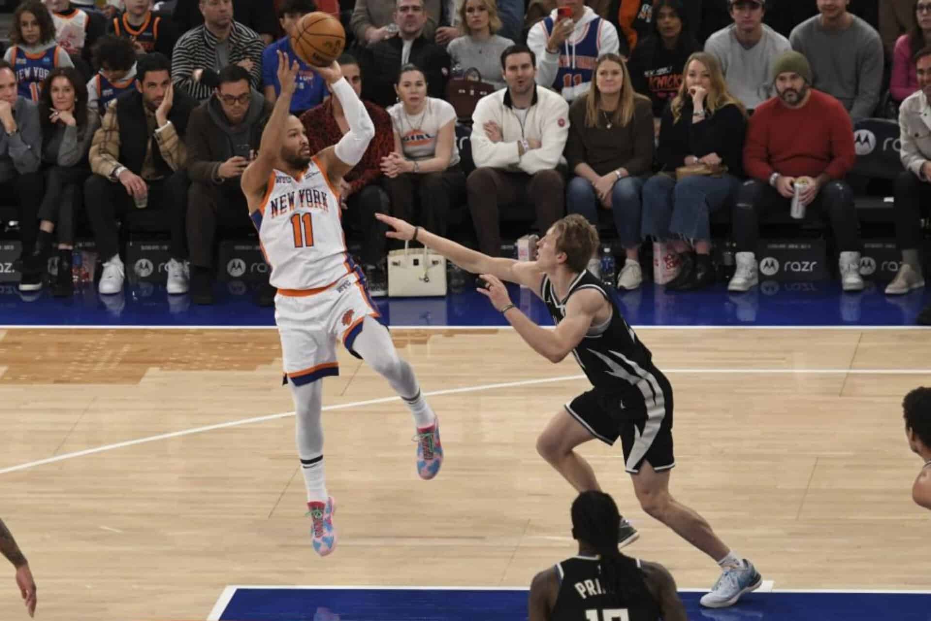 Jalen Brunson et les Knicks triomphent avec une victoire écrasante sur les Bucks