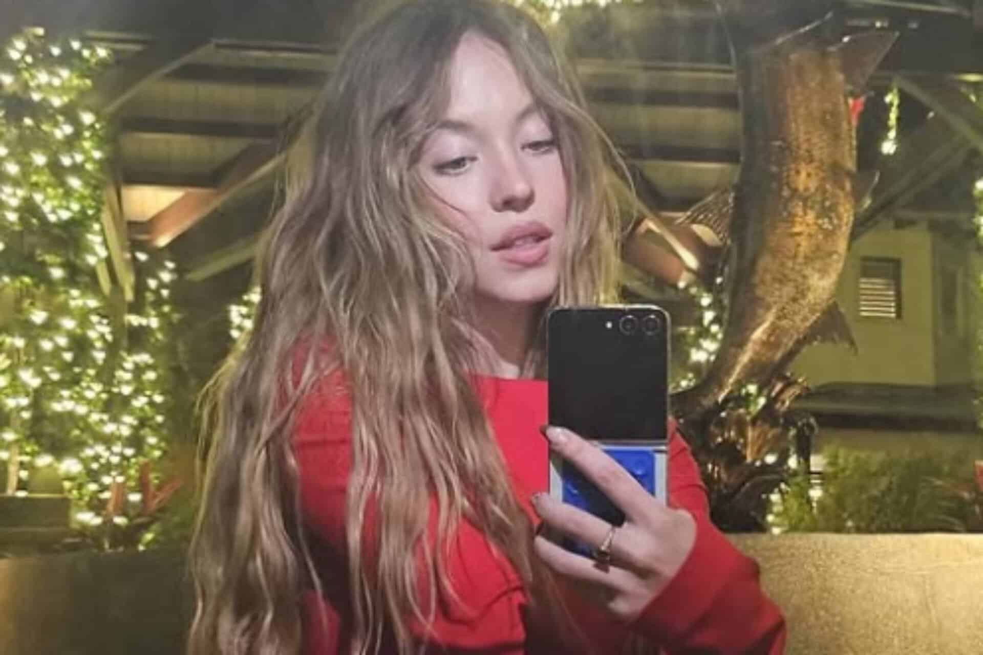 Sydney Sweeney conquiert la NBA avec sa nouvelle silhouette musclée