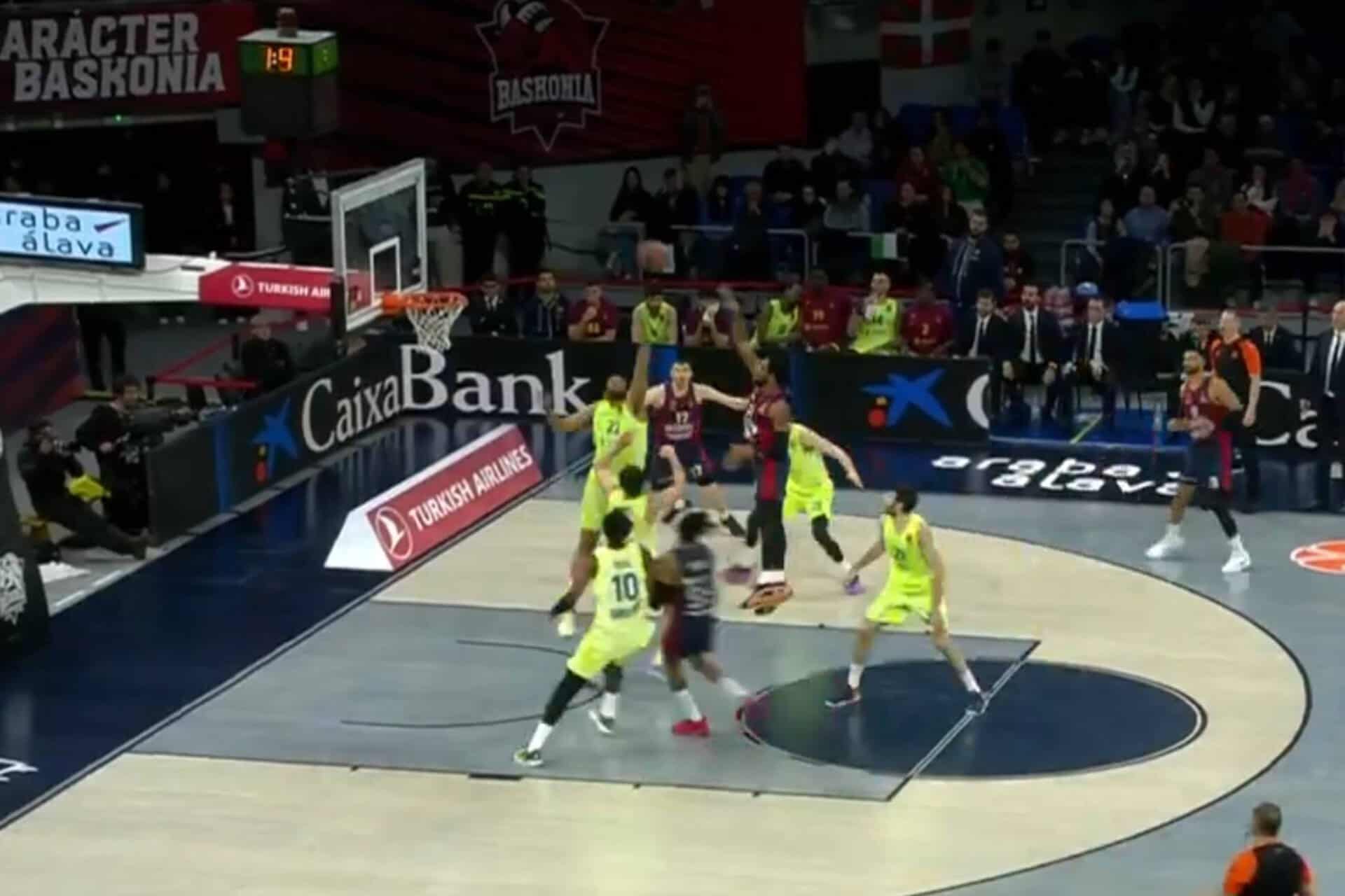 Baskonia arrache la victoire face à Barcelone dans un final haletant