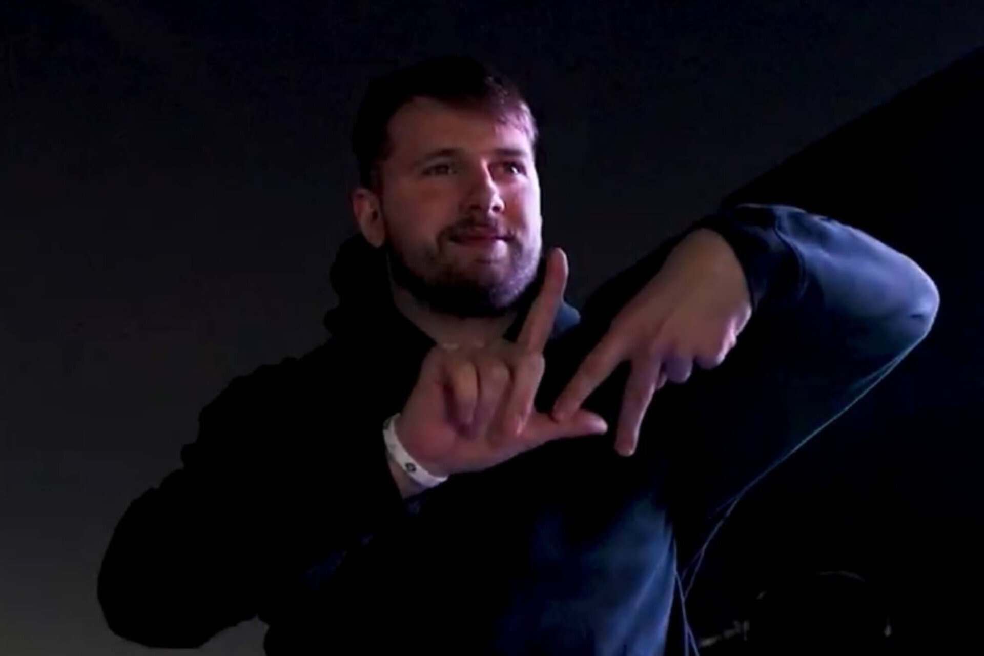 Luka Doncic rejoint les Lakers, une nouvelle ère commence à Los Angeles