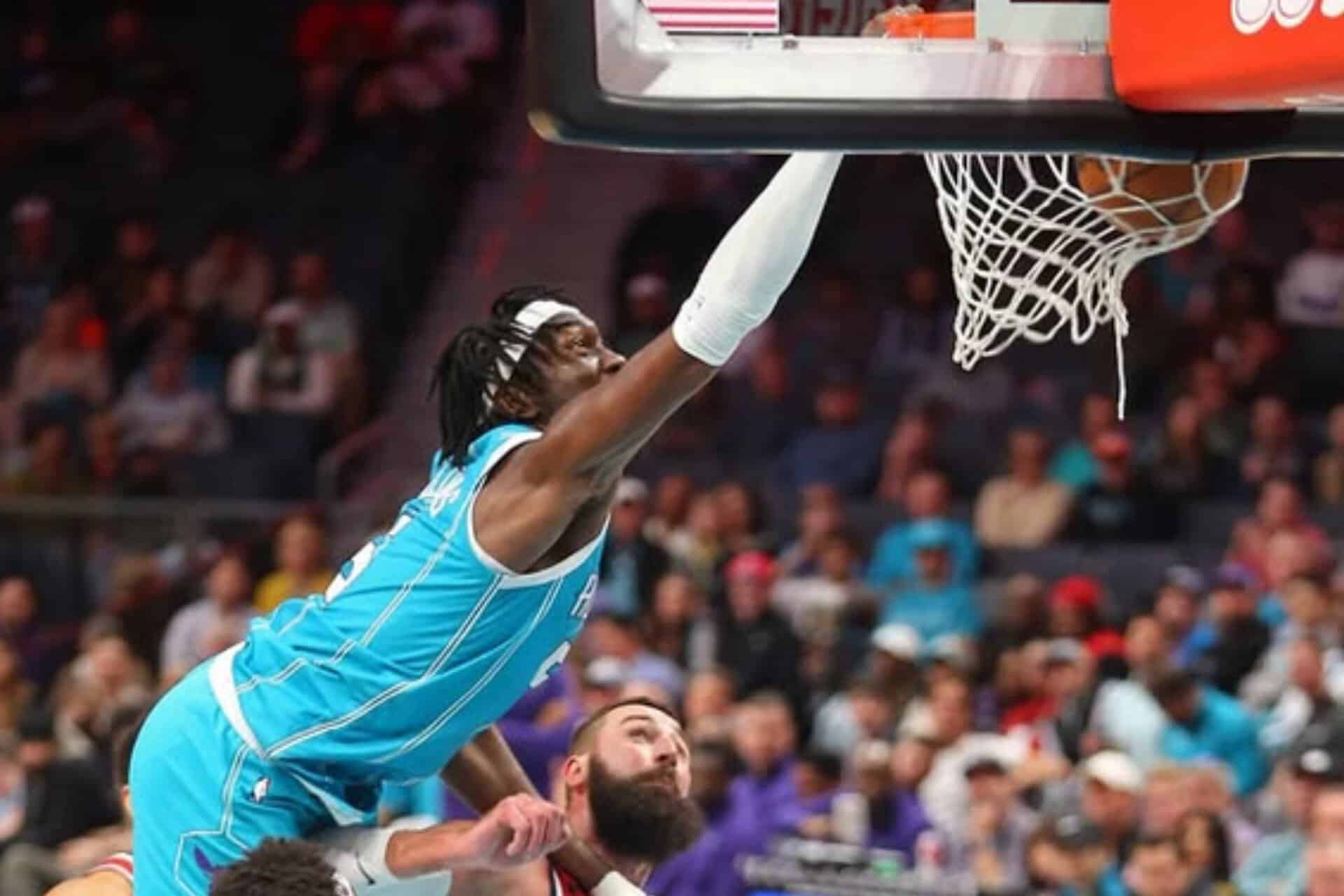Mark Williams brise le silence sur son transfert avorté aux Lakers