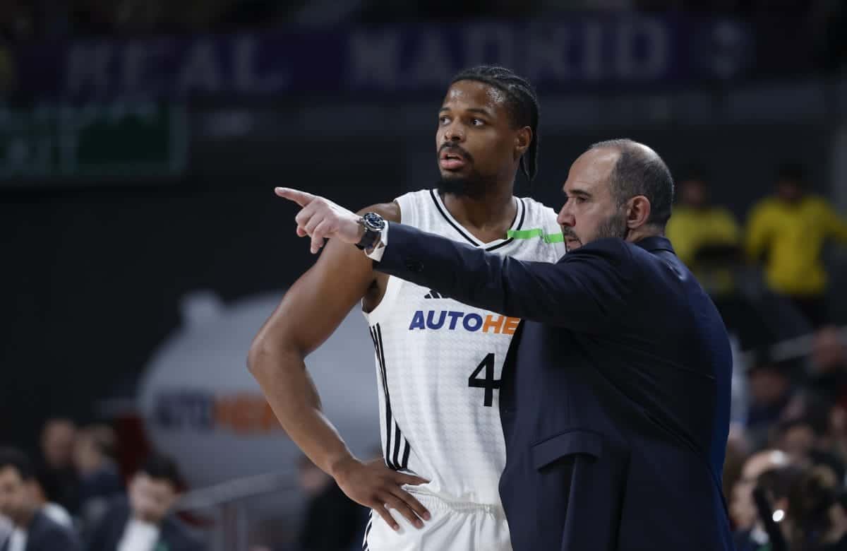 Chus Mateo confirme le départ de Dennis Smith Jr. avant le Clásico Euroligue