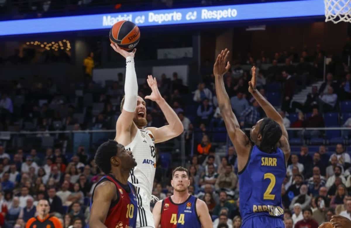 Real Madrid triomphe dans un Clásico sous haute tension en Euroligue