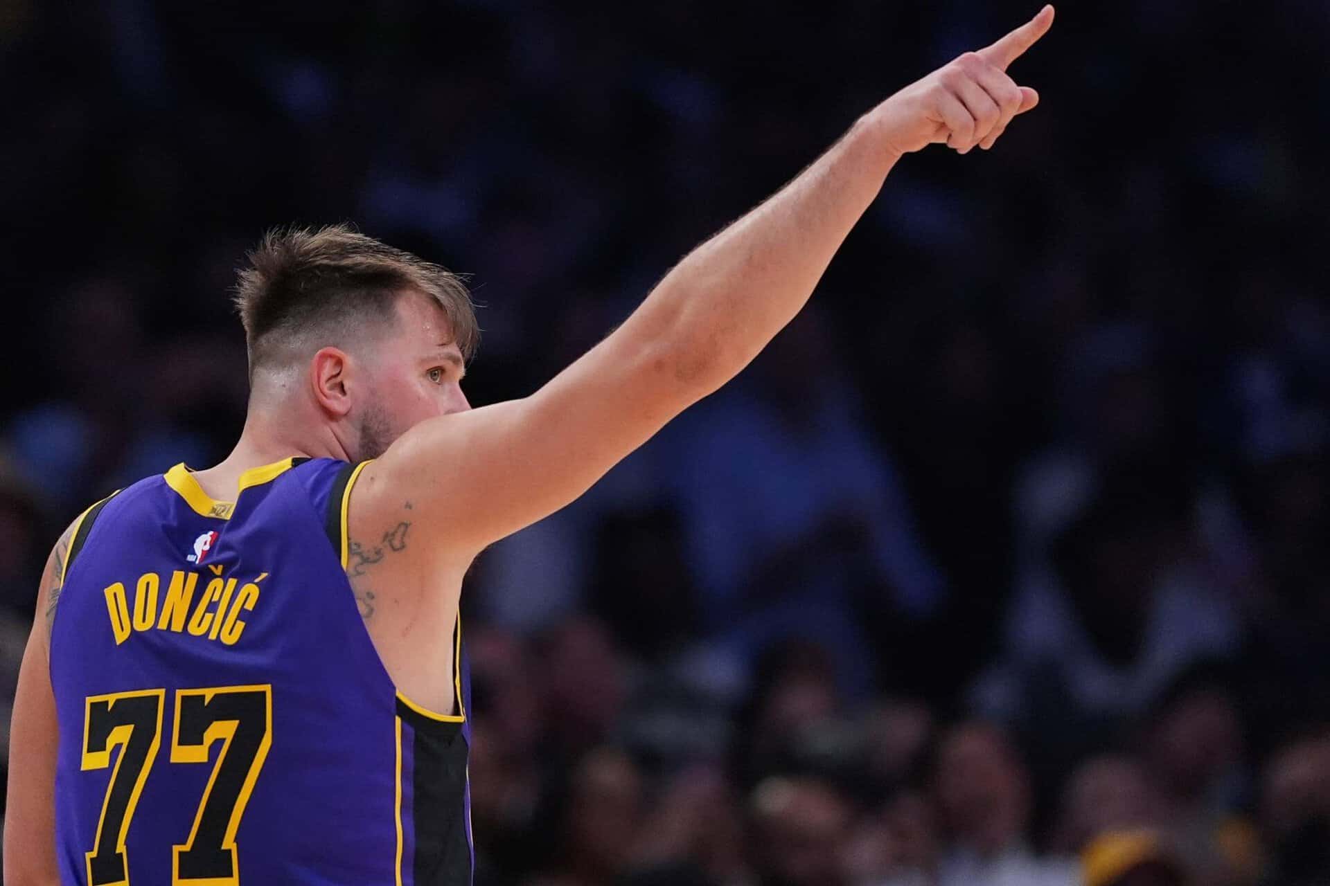 Luka Doncic triomphe sur les Mavericks et révèle sa fatigue après le match