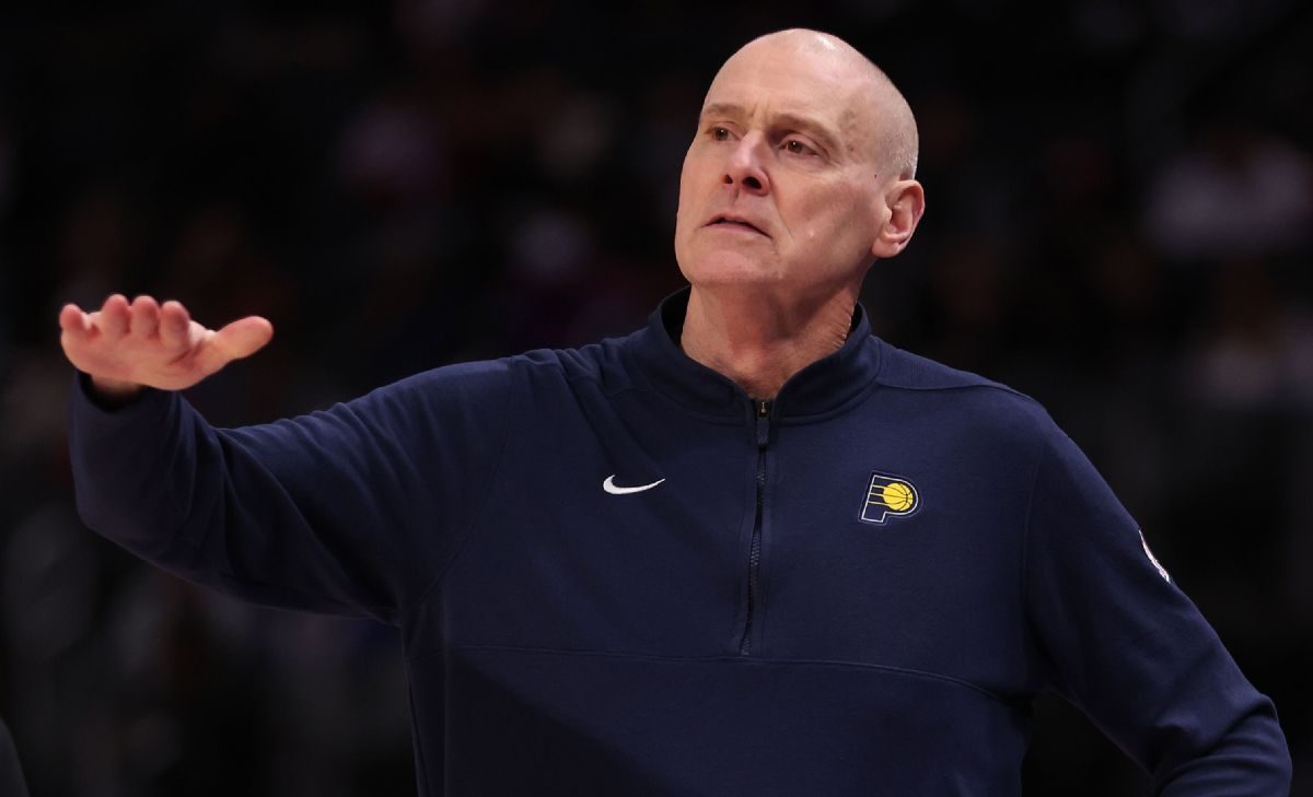 Rick Carlisle cède la présidence de la NBCA à J.B. Bickerstaff