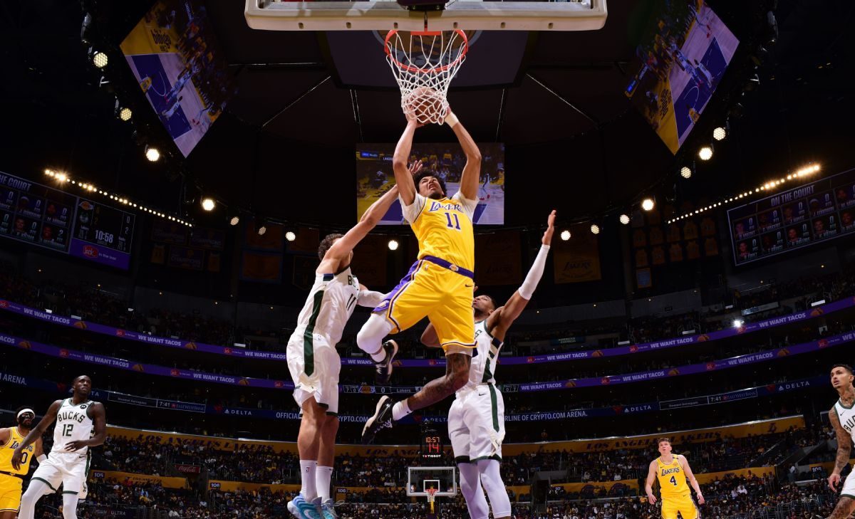 Jaxson Hayes et Carter Bryant au concours de dunks NBA 2024