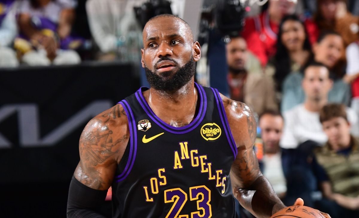 LeBron James répond aux rumeurs sur sa relation avec Jeanie Buss