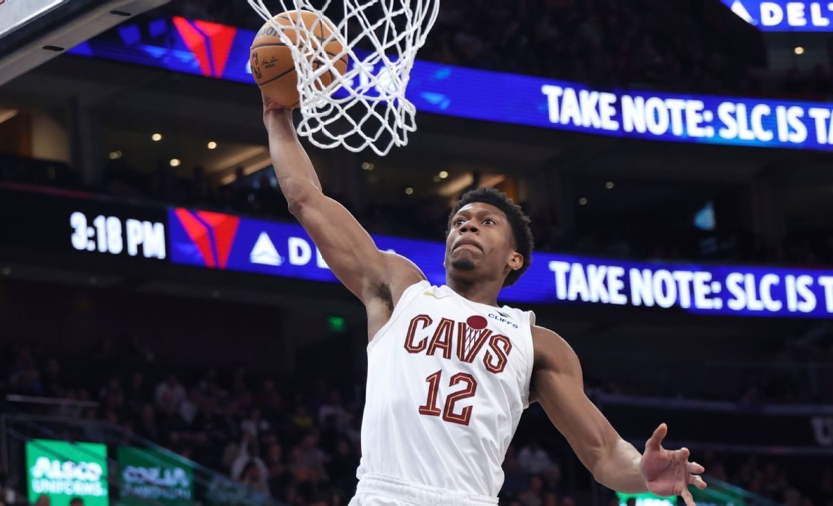 Cavaliers échangent De'Andre Hunter contre Schroder et Ellis