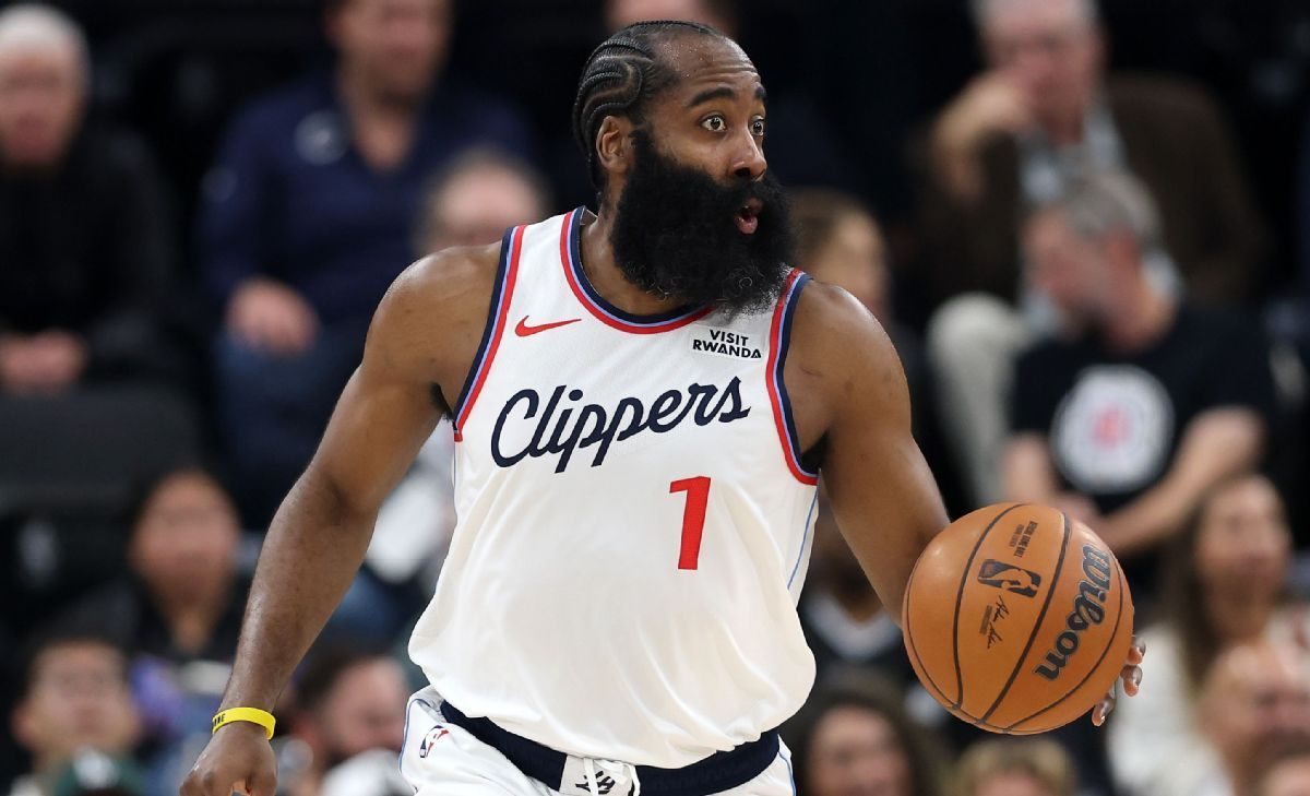 Clippers et James Harden explorent un trade avant la deadline