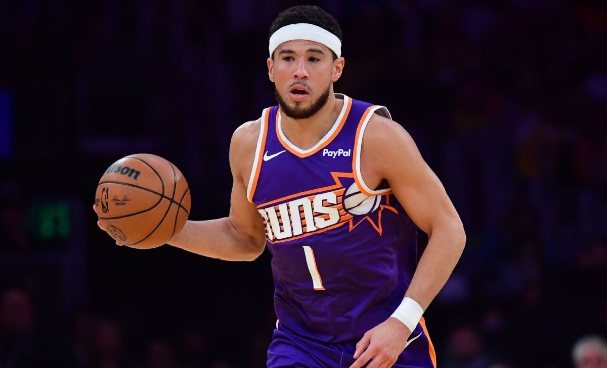 Devin Booker absent une semaine pour blessure à la hanche