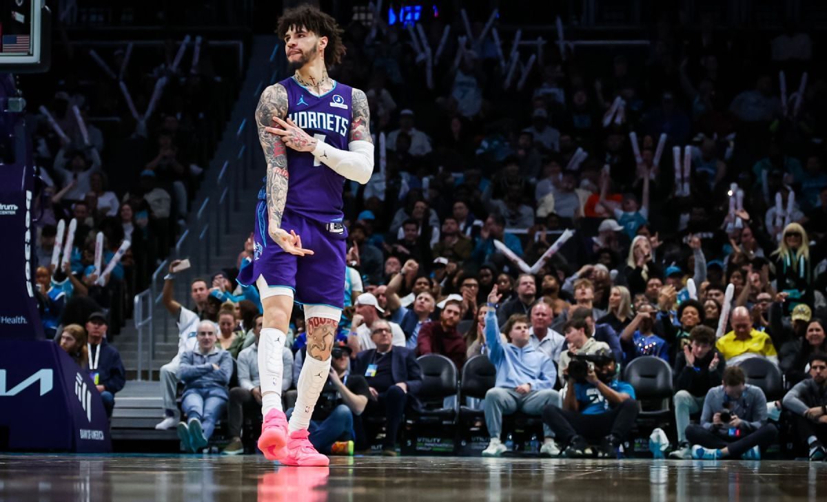 LaMelo Ball jouera face aux Rockets après son accident