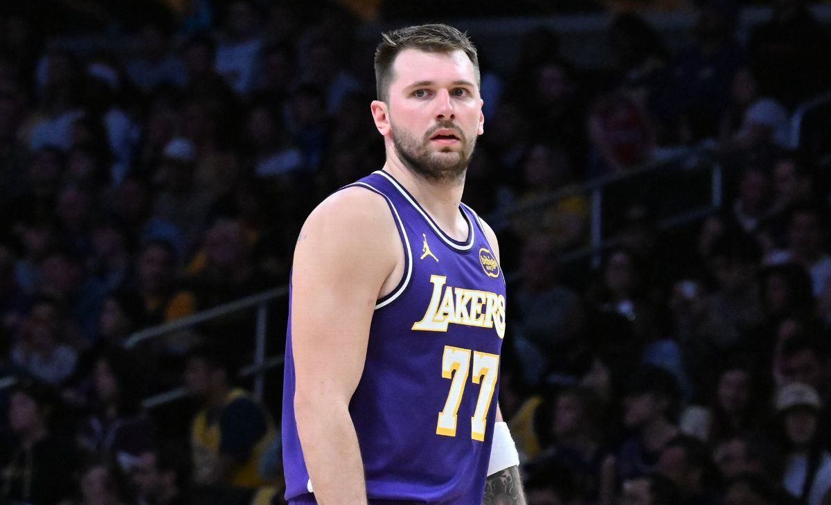 Luka Doncic forfait face aux Warriors pour blessure