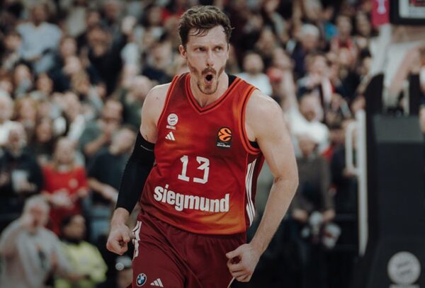 Andreas Obst prolonge avec le Bayern Munich malgré Dubai