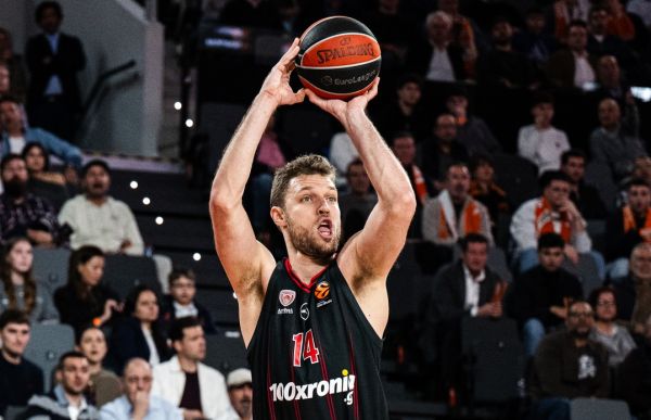 Saša Vezenkov : conflit avec le coach légendaire Pešić