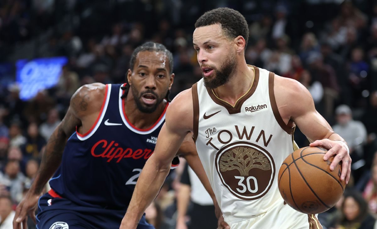 Stephen Curry absent 2 matchs de plus pour blessure au genou