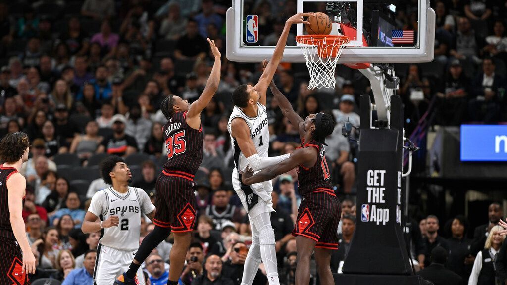 Wembanyama explose avec 41 pts et double-double record