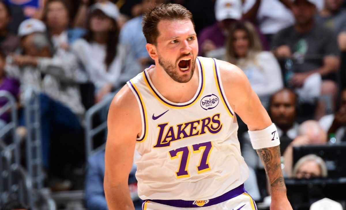 Luka Doncic (Lakers) sanctionné 50K$ pour geste au arbitre