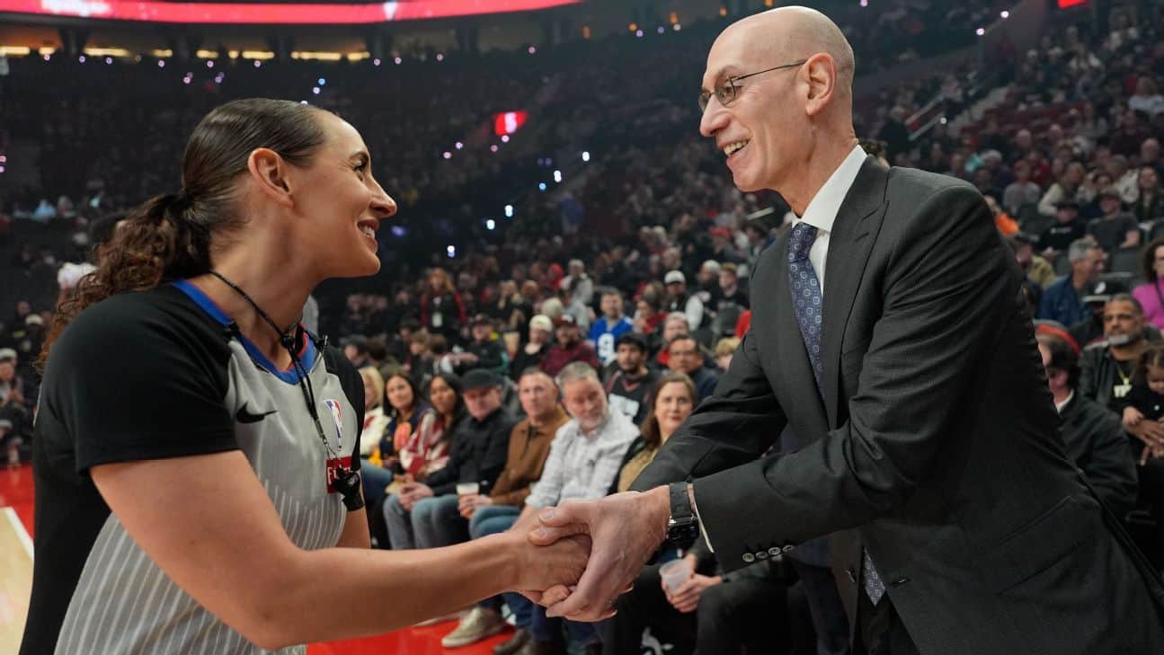 Adam Silver à Portland après la rénovation du Moda Center