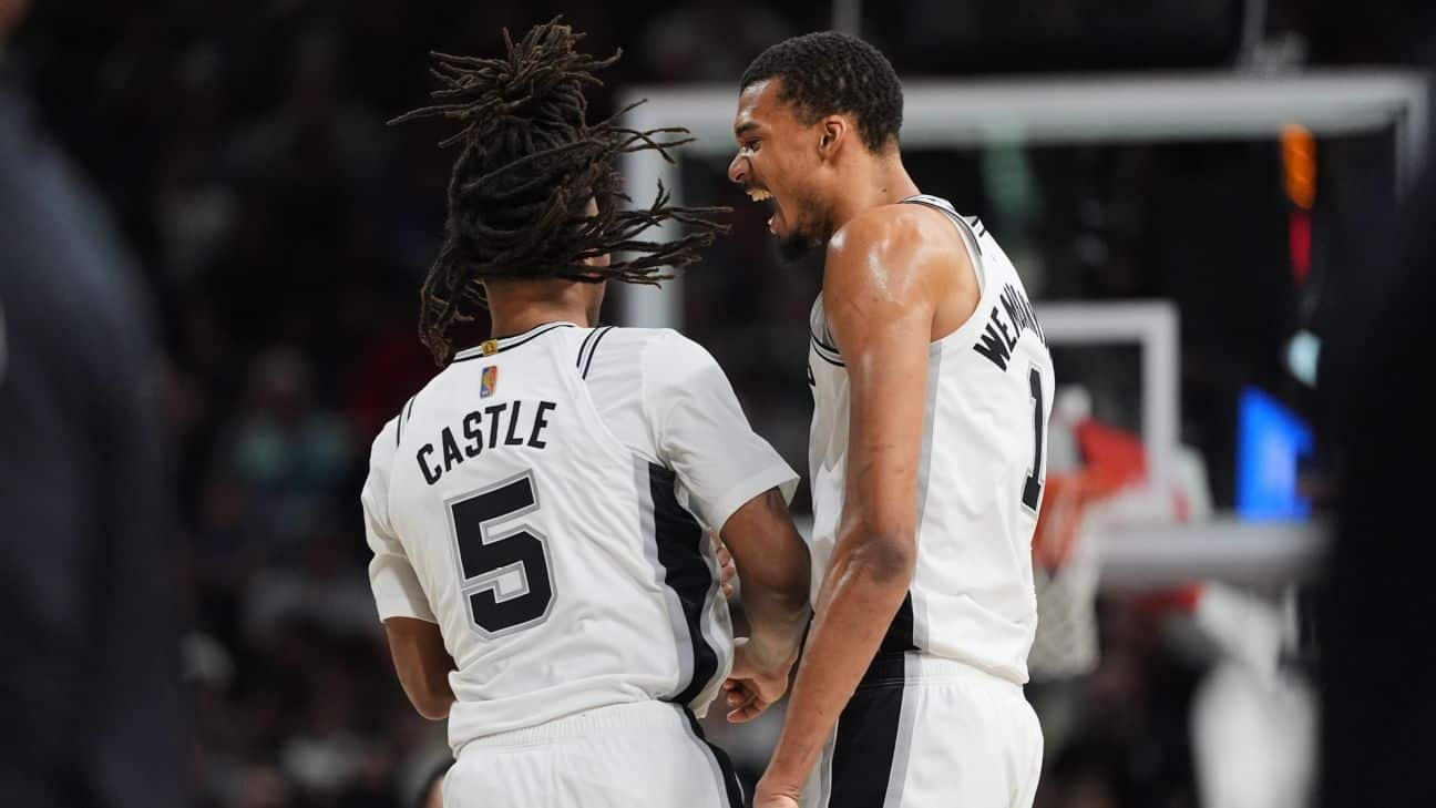 Wembanyama brille et mène les Spurs face aux Hornets