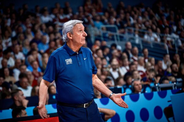 Svetislav Pešič annonce la fin de sa carrière de coach à 76 ans