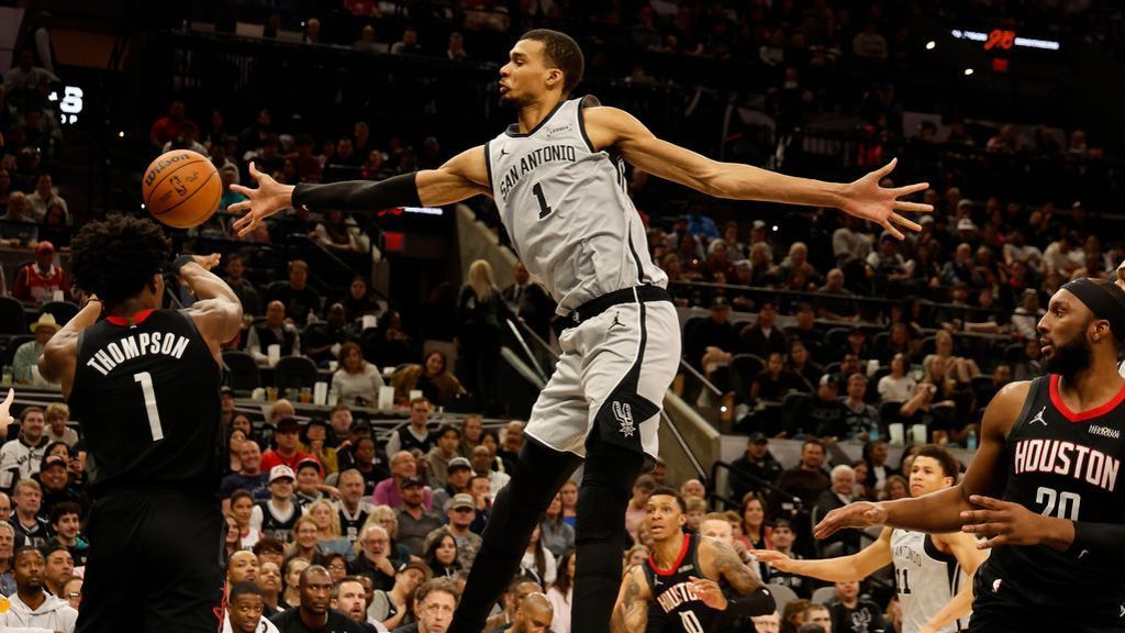 Victor Wembanyama DPOY 2026, premier vainqueur unanime NBA