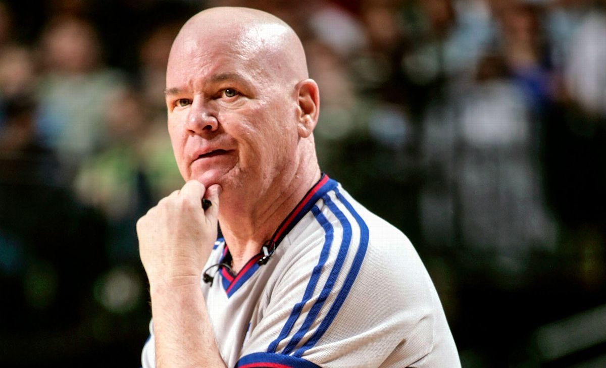 Joey Crawford et le système de challenge pour arbitrage NBA