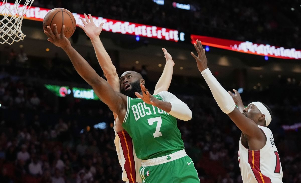 Celtics explosent Miami avec 53 points au 1er quart