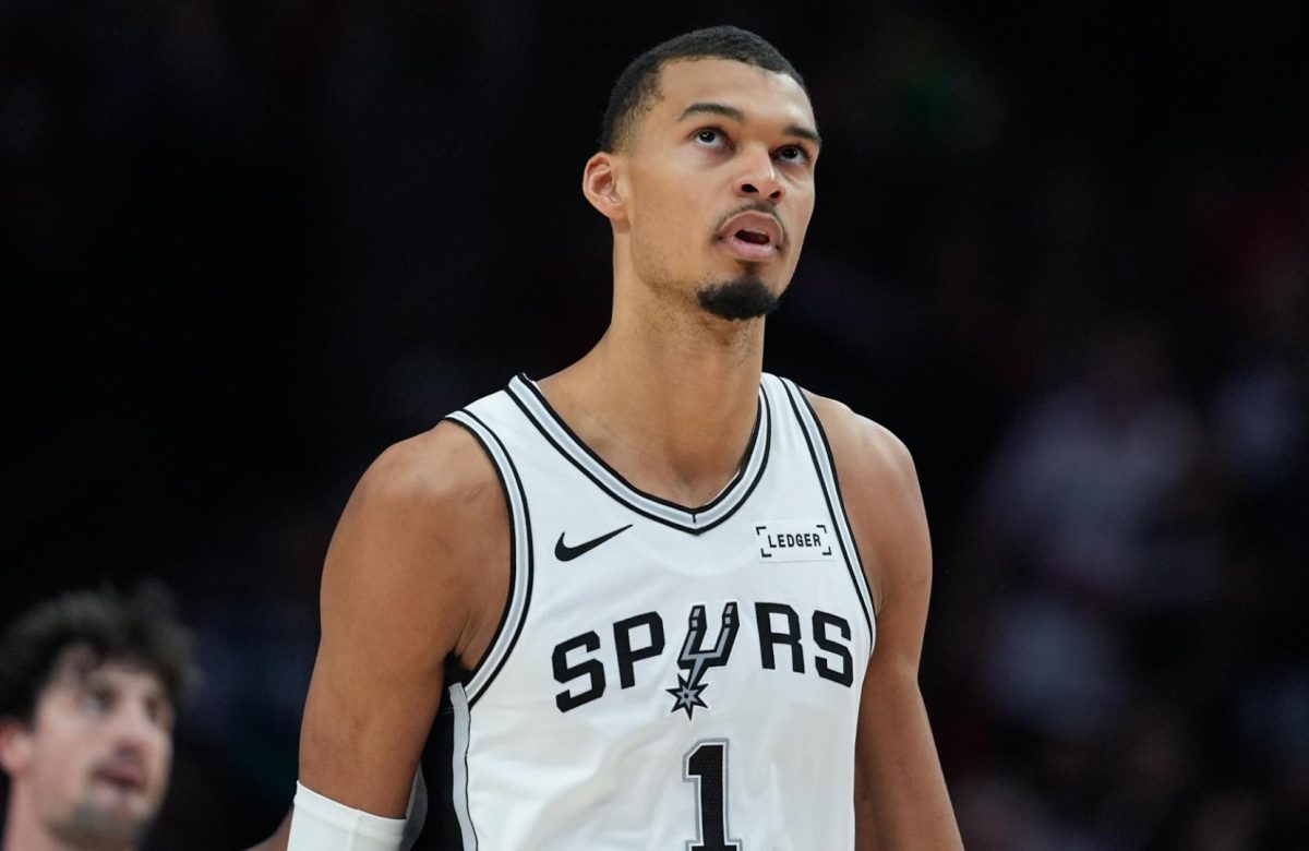 Wembanyama brille, Spurs dominent Blazers et mènent 3-1