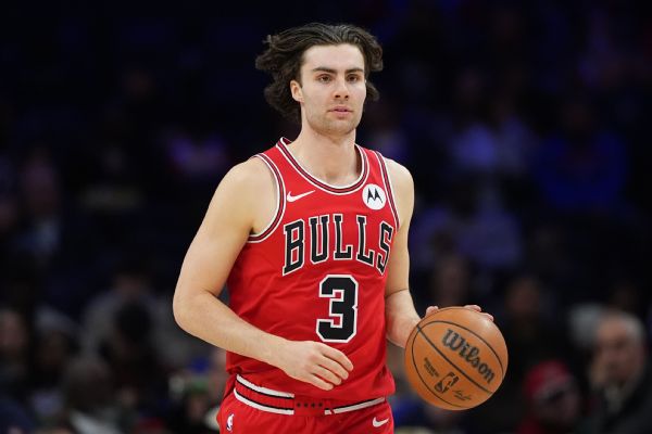Josh Giddey de retour au camp des Bulls après chirurgie
