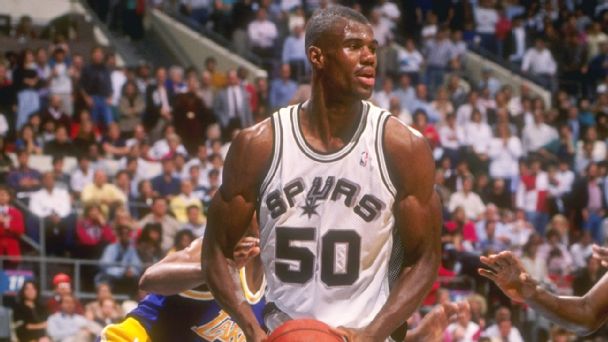 Joueurs NBA avec un quadruple-double en 2026 : légendes rares