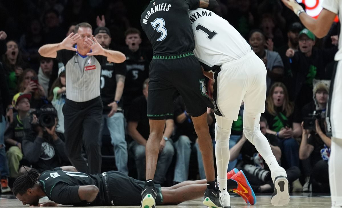 NBA 2026 : +11% de fautes en playoffs, Wembanyama impacté
