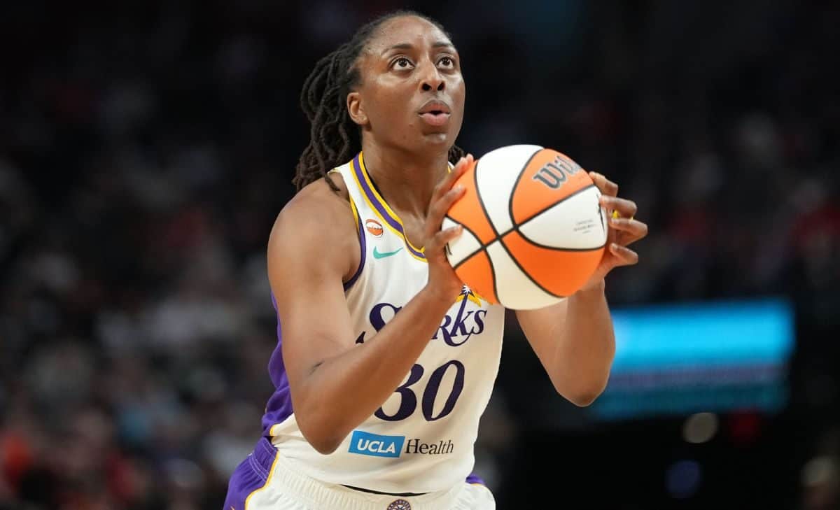 Nneka Ogwumike guide les Sparks vers les playoffs 2026