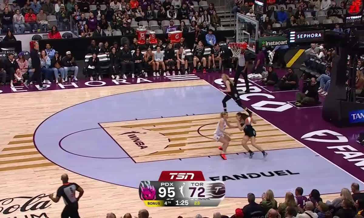 Portland Fire domine Toronto Tempo 99-80 en WNBA 2026