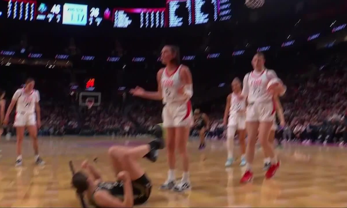 Sarah Ashlee Barker offre la 1ère victoire du Fire en 2026