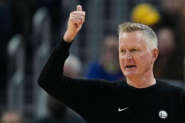 Steve Kerr critique sa saison et revient chez Warriors 2026