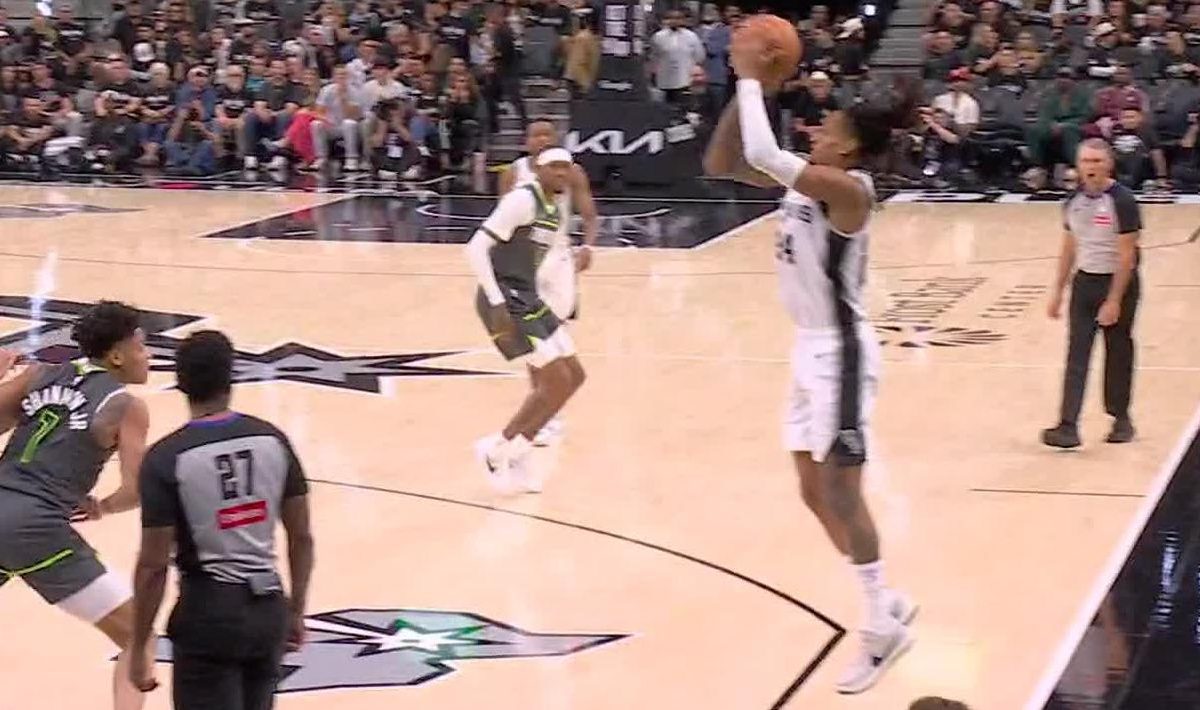 Wembanyama et Spurs écrasent Timberwolves 133-95 en 2026