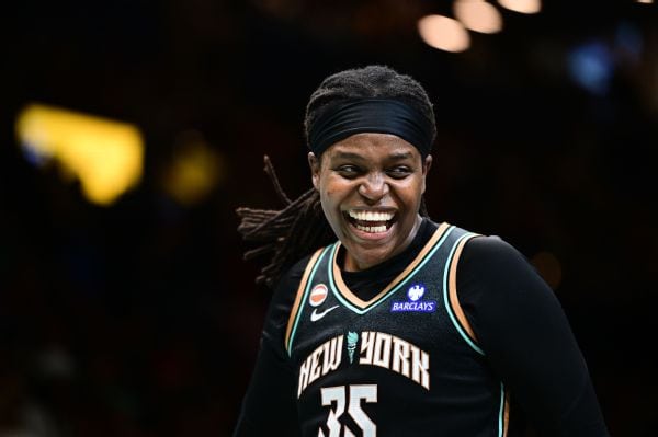 Connecticut Sun retire le maillot de Jonquel Jones en 2026