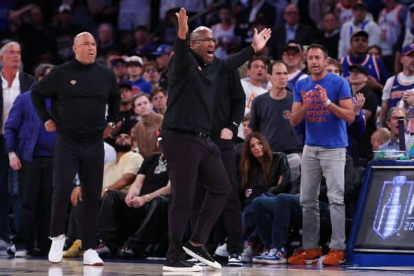Mike Brown critique les lancers francs dans Knicks vs Spurs 2026
