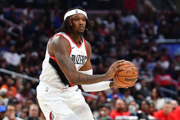 Robert Williams prolonge avec les Trail Blazers pour 44M$