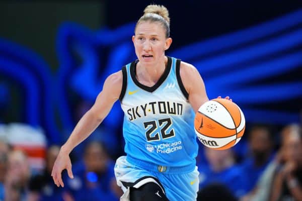 Vandersloot fait son retour avec Chicago Sky en 2026